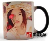 變色杯